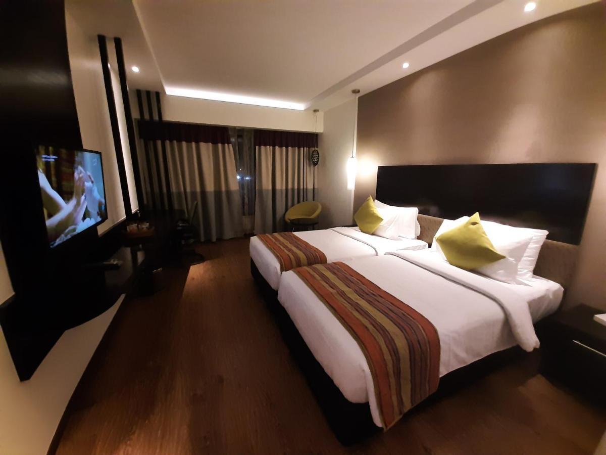 Hycinth Hotels Thiruvananthapuram Esterno foto