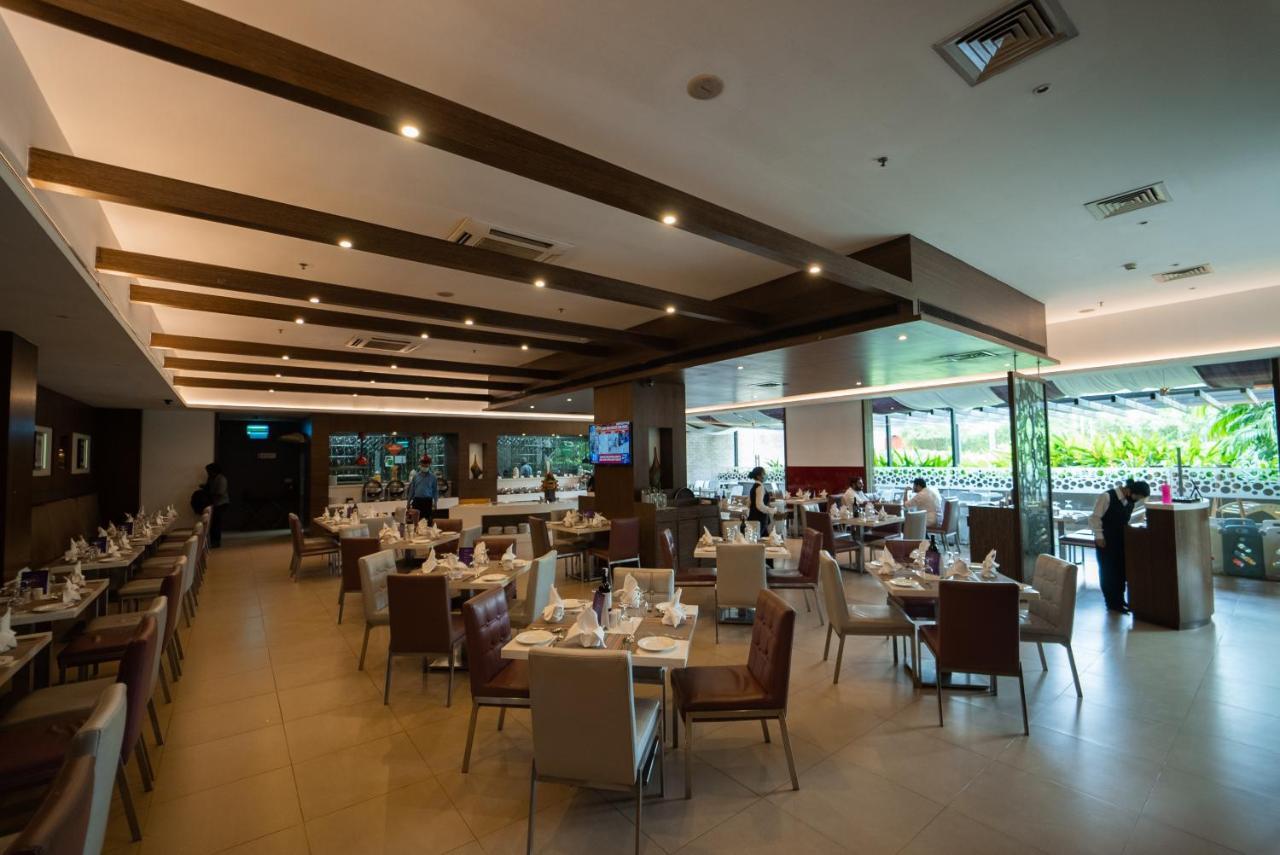 Hycinth Hotels Thiruvananthapuram Esterno foto