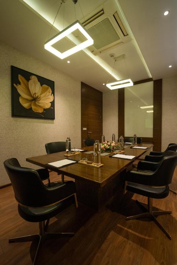Hycinth Hotels Thiruvananthapuram Esterno foto