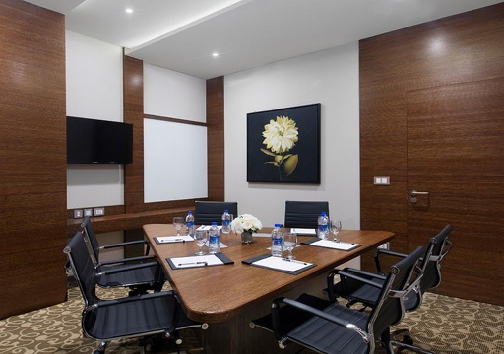 Hycinth Hotels Thiruvananthapuram Esterno foto