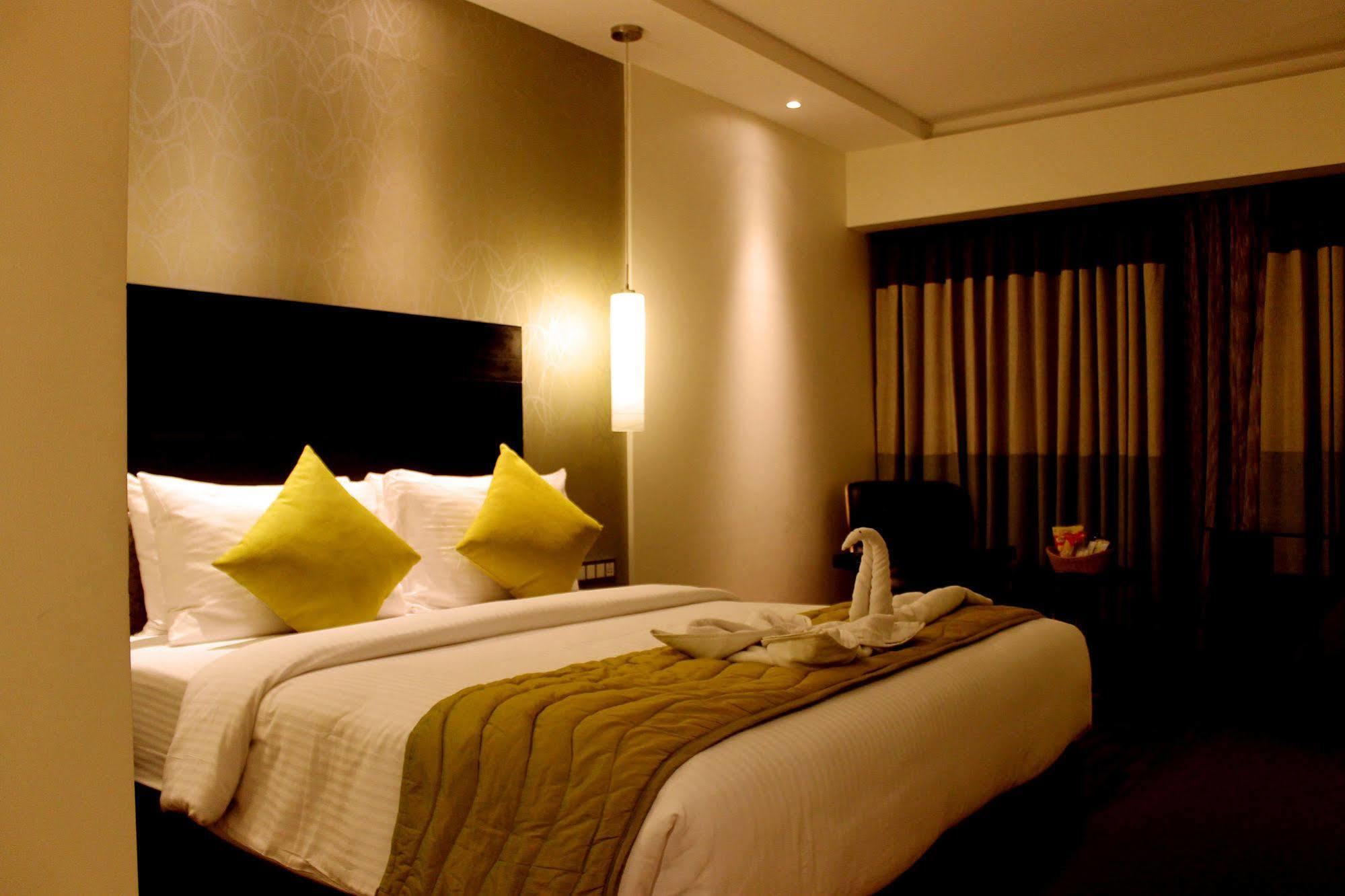 Hycinth Hotels Thiruvananthapuram Esterno foto