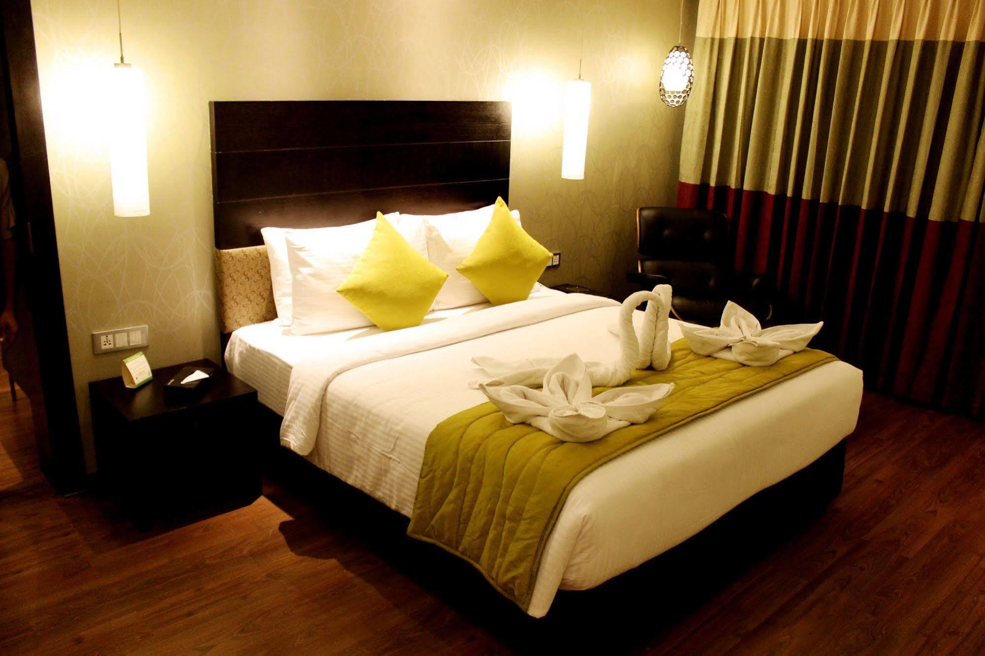 Hycinth Hotels Thiruvananthapuram Esterno foto